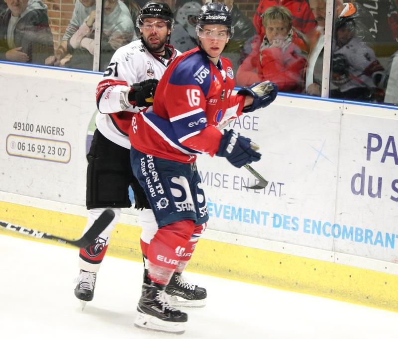 Angers  3 - 2 Chamonix 