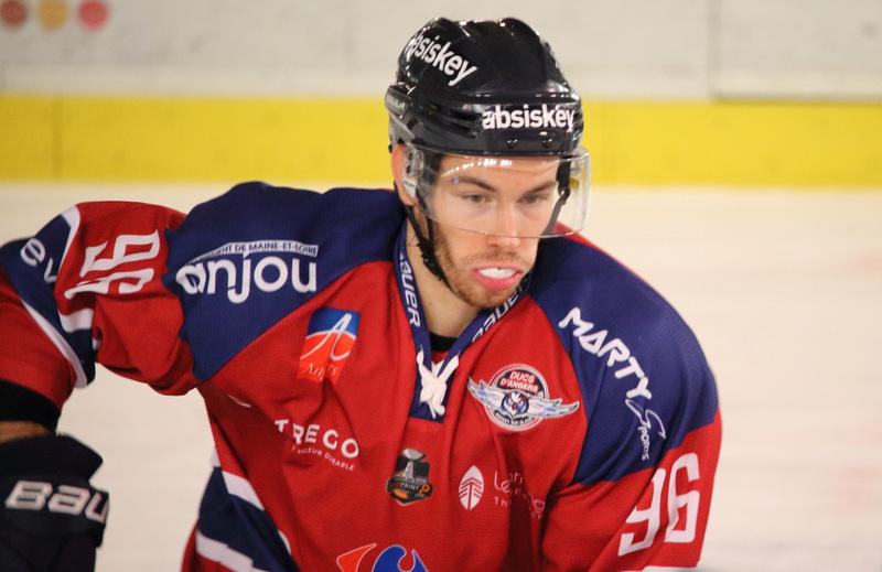 Angers  3 - 2 Chamonix 