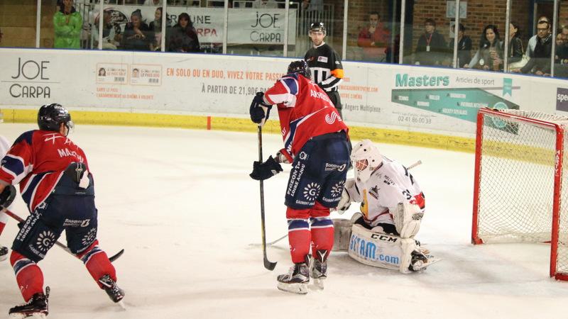 Angers  3 - 2 Chamonix 