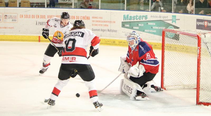 Angers  3 - 2 Chamonix 