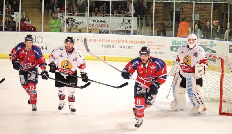 Angers  3 - 2 Chamonix 