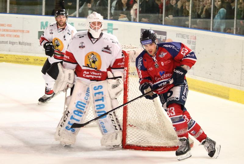 Angers  3 - 2 Chamonix 