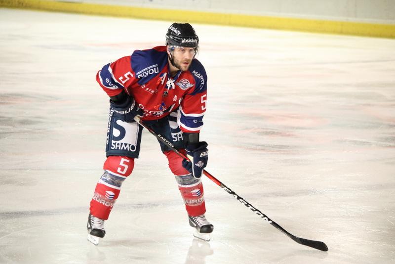 Angers  2 - 4 Grenoble 