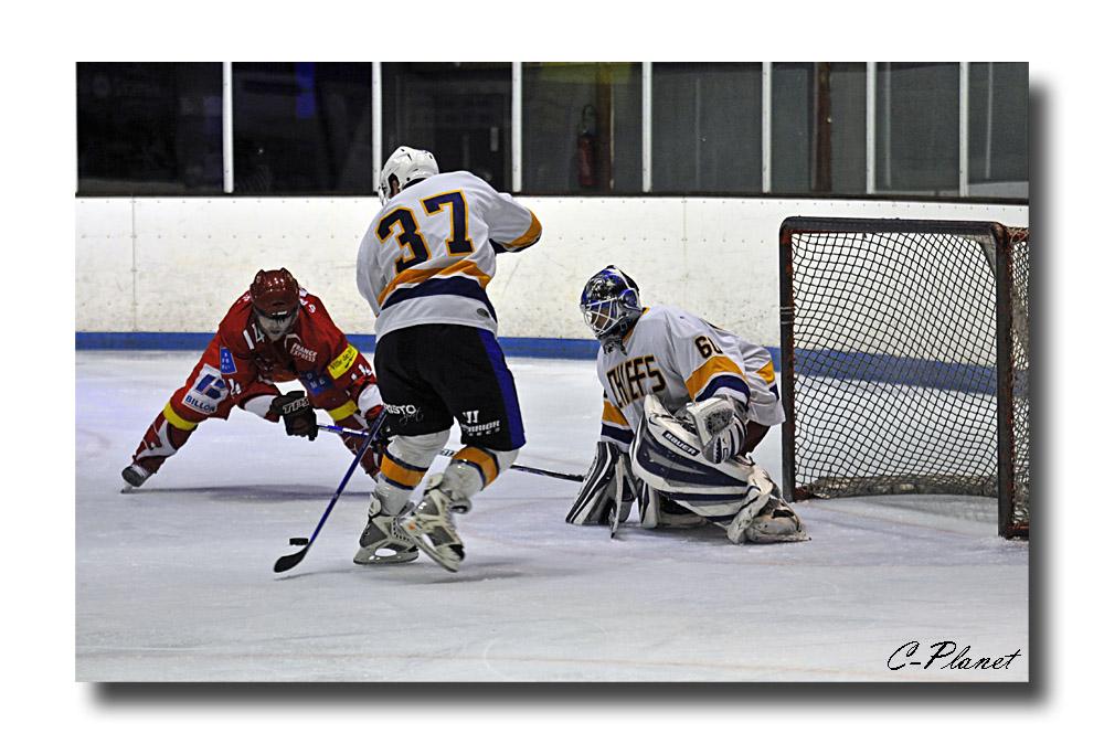 Valence 6 - 3 Garges-lès-Gonesse