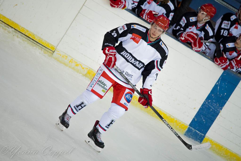 Mont-Blanc 4 - 5 Anglet