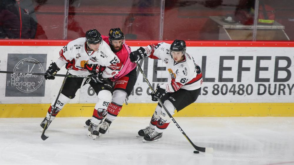 Amiens  3 - 0 Chamonix 