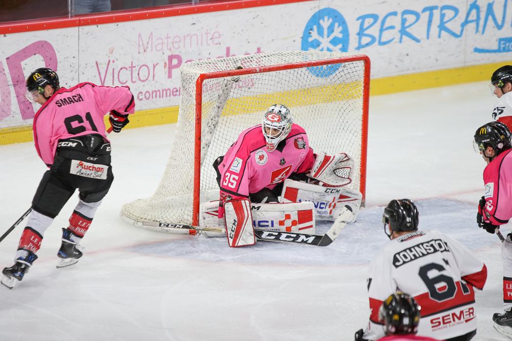 Amiens  3 - 0 Chamonix 