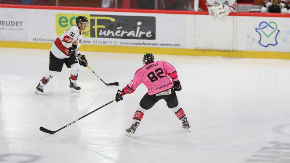 Amiens  3 - 0 Chamonix 