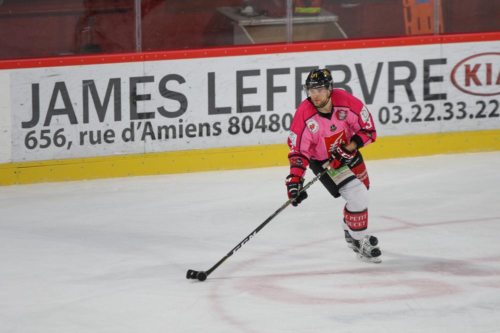 Amiens  3 - 0 Chamonix 