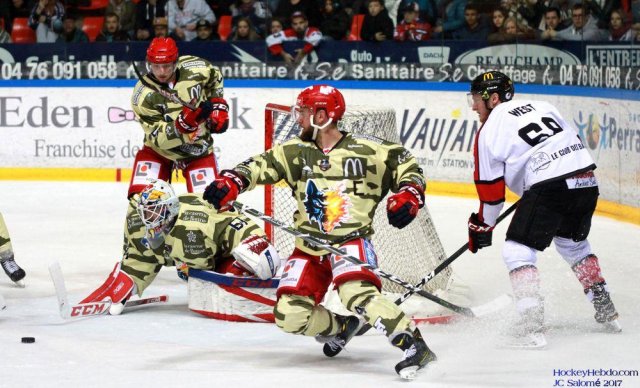 Photo hockey match Grenoble  - Amiens  le 04/11/2017