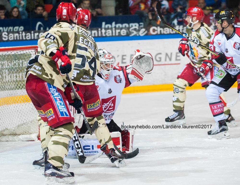 Grenoble  5 - 3 Amiens 