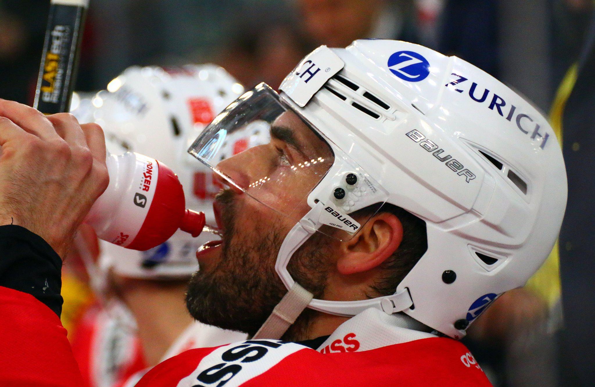Switzerland 2 - 3 Canada