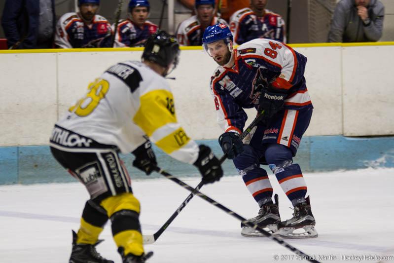 Clermont-Ferrand 8 - 4 Roanne