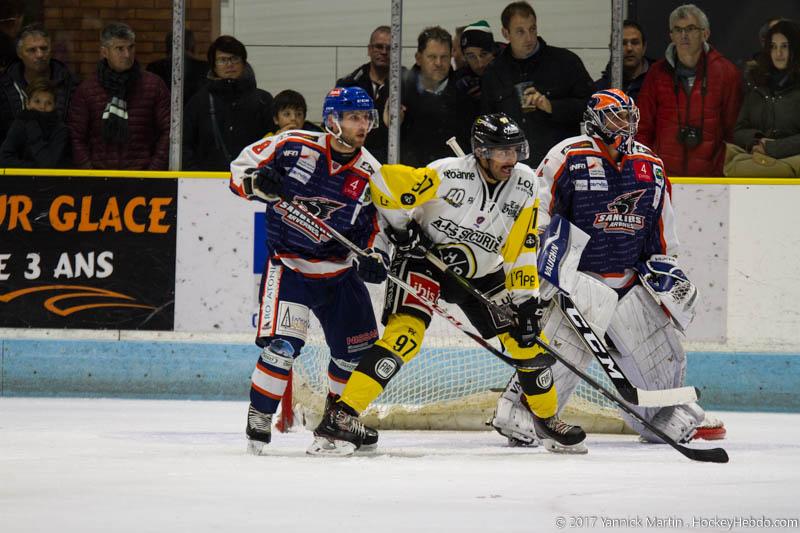 Clermont-Ferrand 8 - 4 Roanne