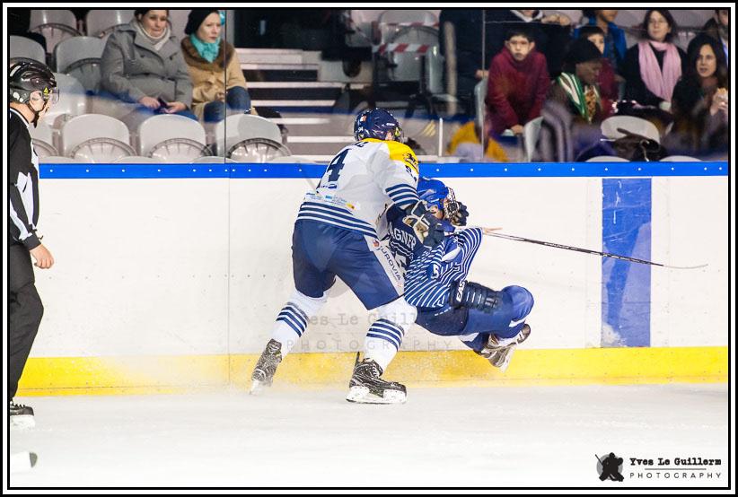 Paris (FV) 1 - 7 Dunkerque