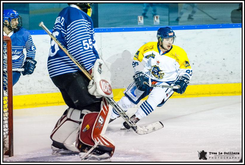 Paris (FV) 1 - 7 Dunkerque