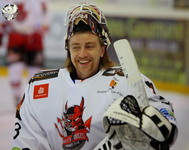 Anglet 3 - 4 Briançon 