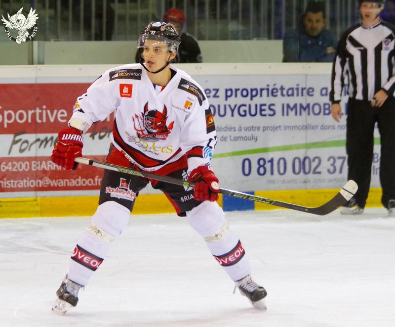 Anglet 3 - 4 Briançon 
