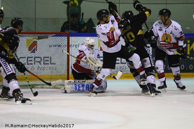Rouen 5 - 0 Chamonix 