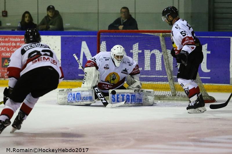 Rouen 5 - 0 Chamonix 
