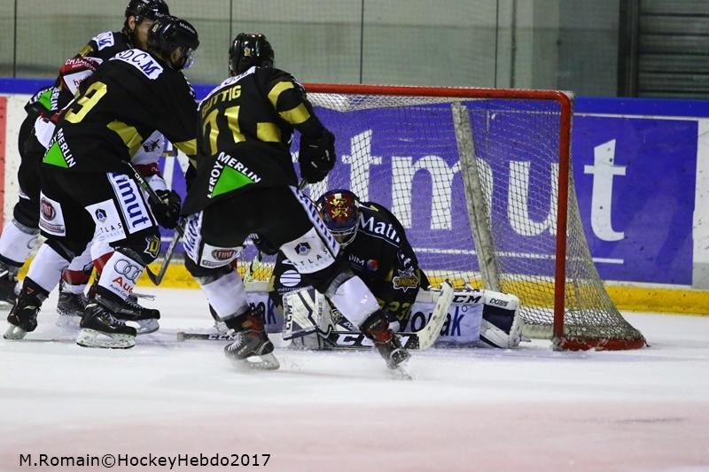Rouen 5 - 0 Chamonix 
