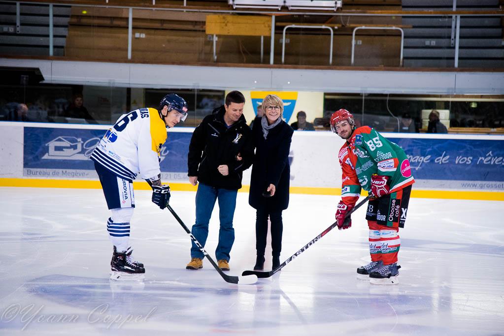 Mont-Blanc 6 - 0 Dunkerque