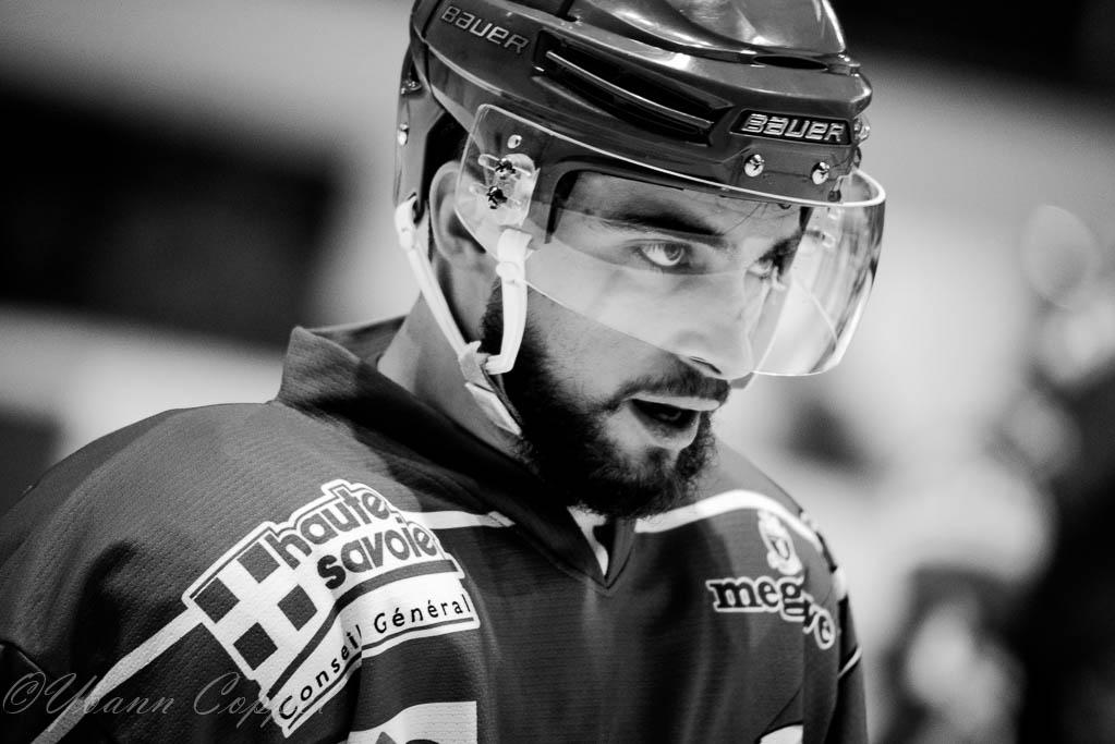 Mont-Blanc 6 - 0 Dunkerque
