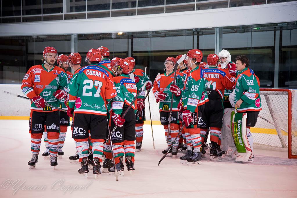 Mont-Blanc 6 - 0 Dunkerque