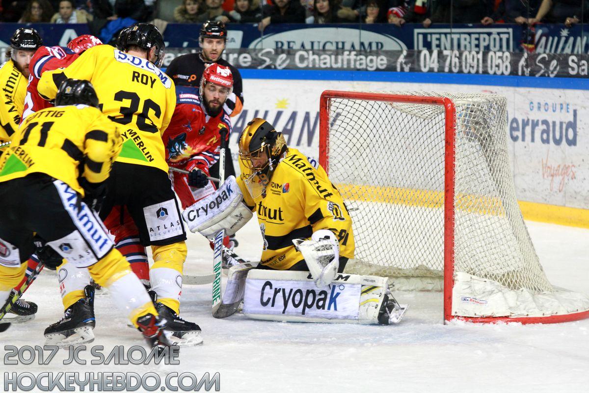 Grenoble  2 - 1 Rouen