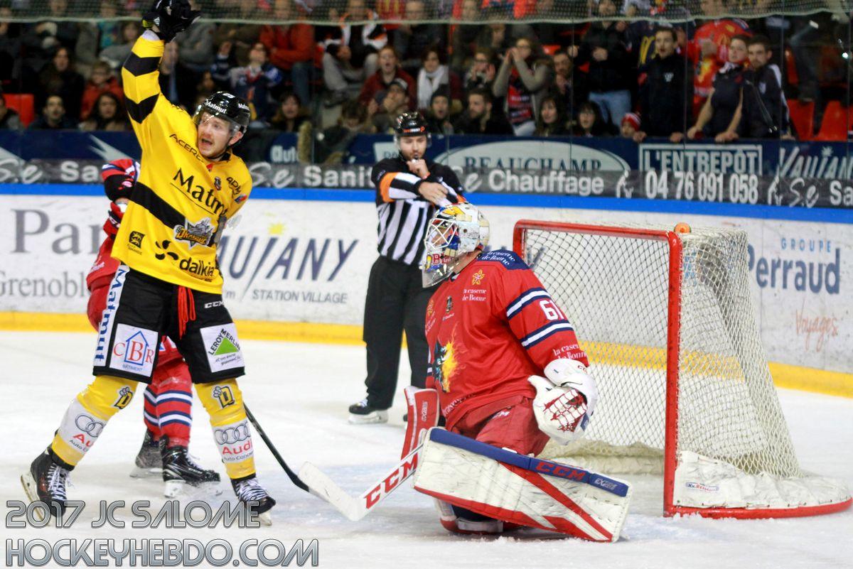 Grenoble  2 - 1 Rouen