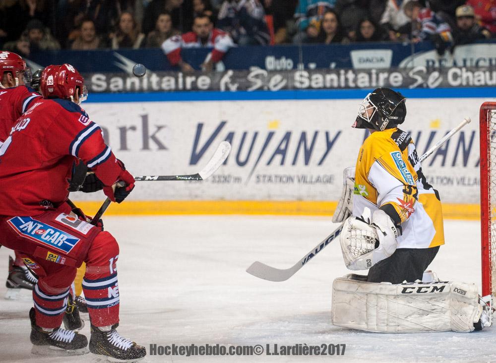 Grenoble  6 - 1 Strasbourg 
