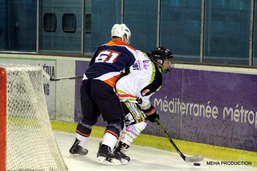 Montpellier II 3 - 2 Nimes