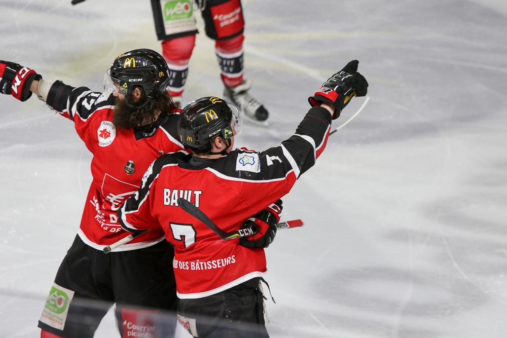 Amiens  5 - 4 Grenoble 
