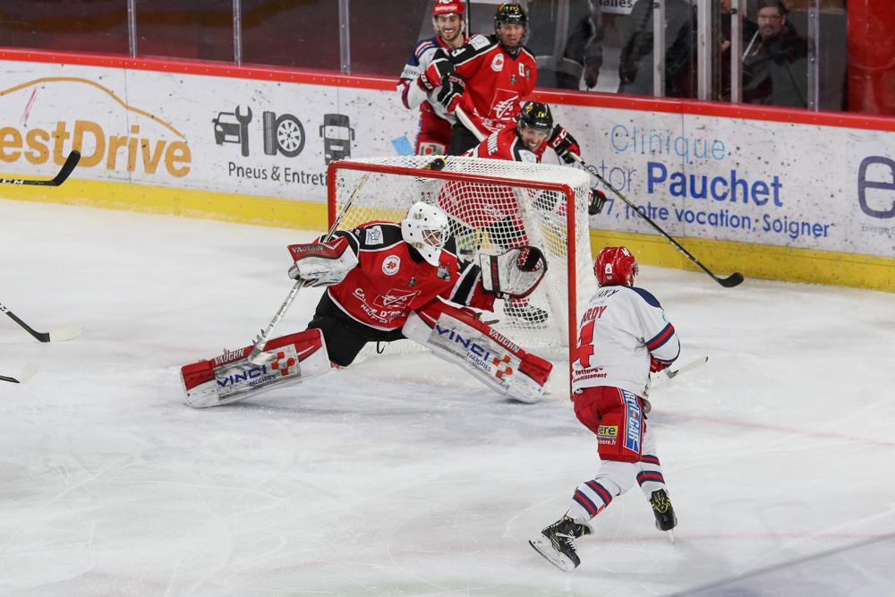 Amiens  5 - 4 Grenoble 
