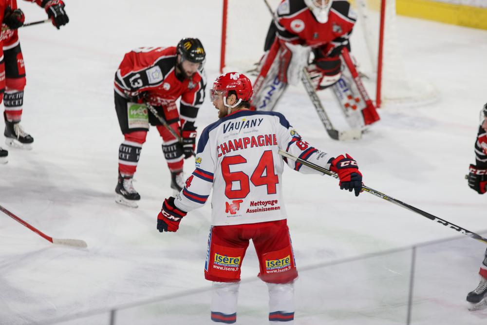Amiens  5 - 4 Grenoble 