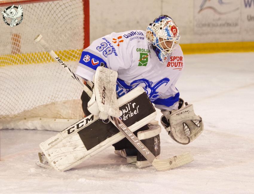 Anglet 4 - 2 Courchevel-Méribel-Pralognan