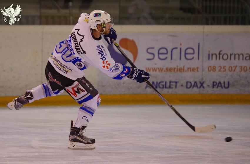 Anglet 4 - 2 Courchevel-Méribel-Pralognan