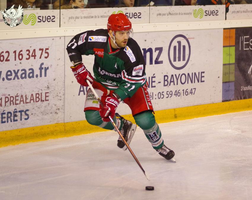 Anglet 4 - 2 Courchevel-Méribel-Pralognan