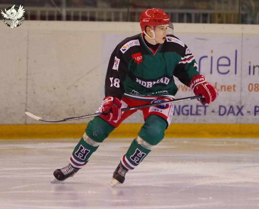 Anglet 4 - 2 Courchevel-Méribel-Pralognan