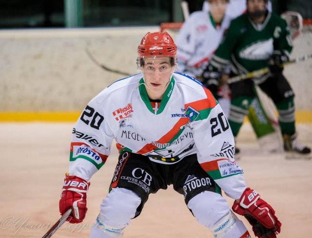Photo hockey reportage Amical : Mont-Blanc s'incline face à Stevenson 