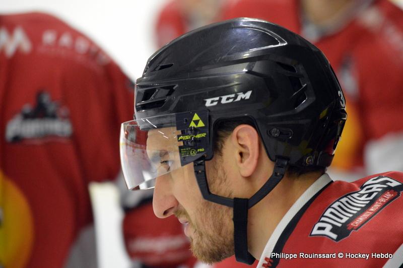 Chamonix  2 - 7 Grenoble 