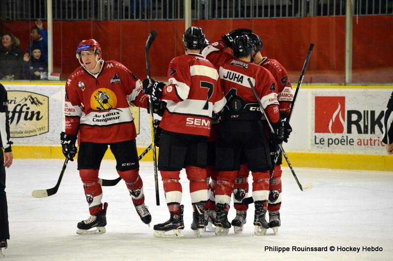 Chamonix  2 - 7 Grenoble 