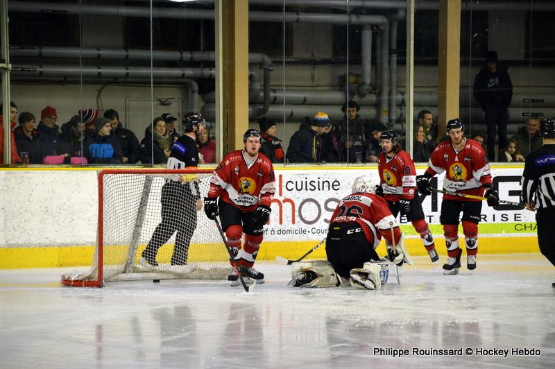 Chamonix  2 - 7 Grenoble 