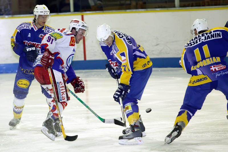 Chamonix  3 - 2 Epinal 