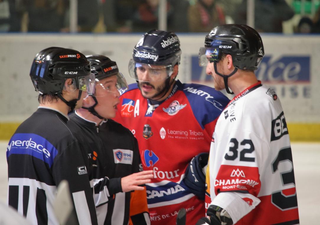 Angers  4 - 1 Chamonix 