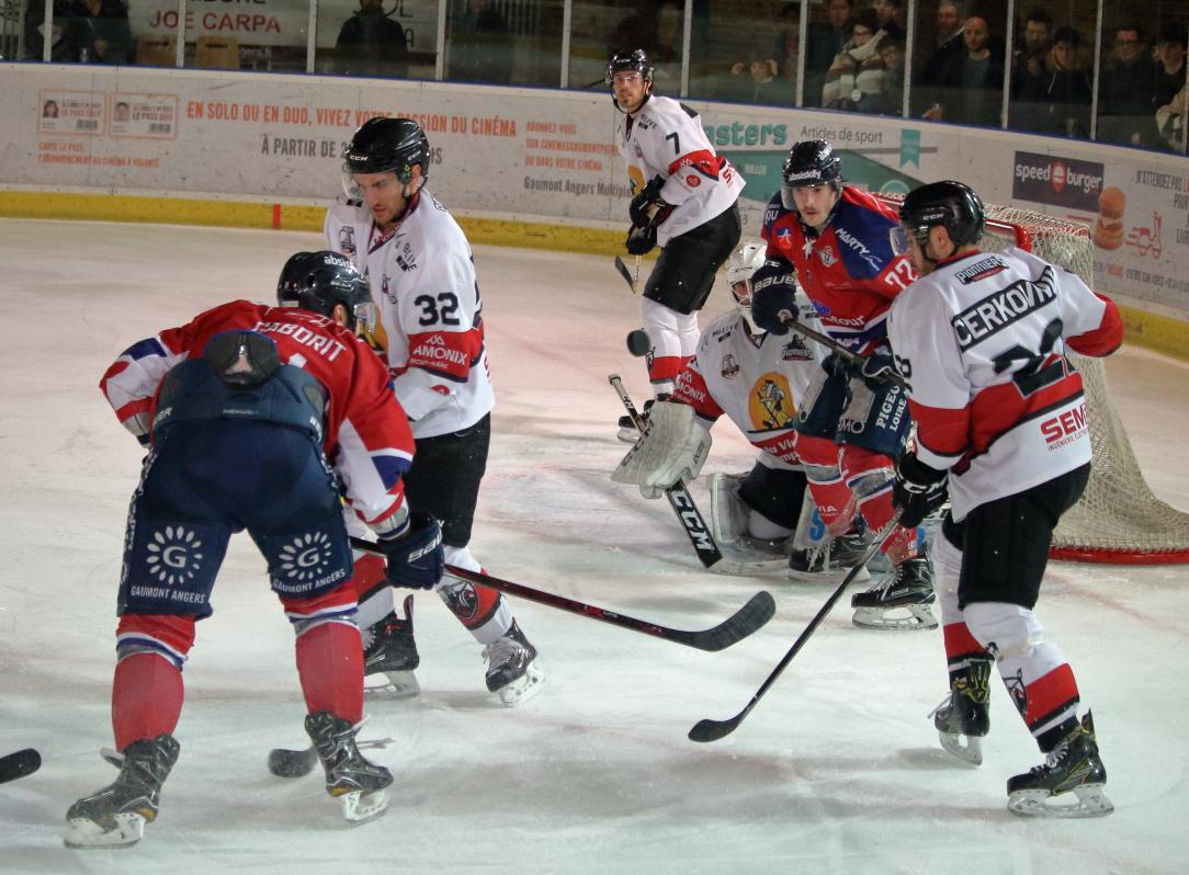Angers  4 - 1 Chamonix 
