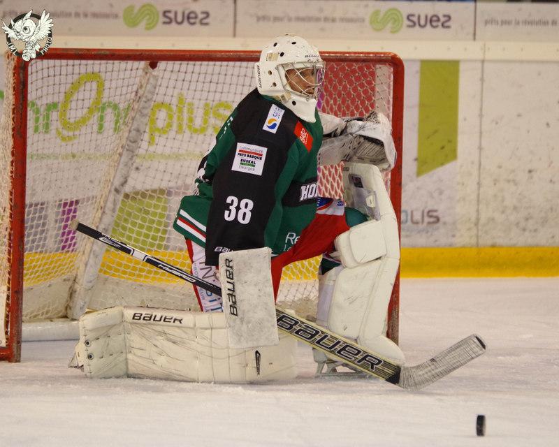 Anglet 4 - 3 Annecy