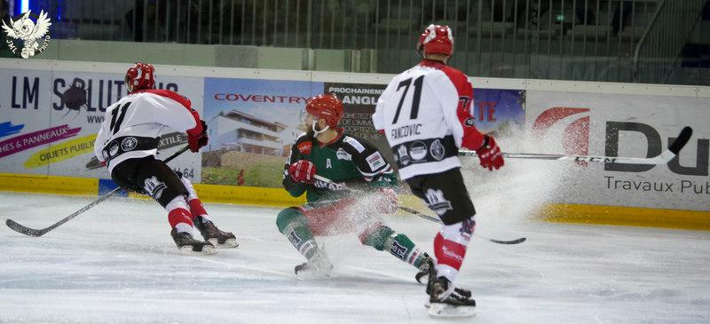 Anglet 4 - 3 Annecy