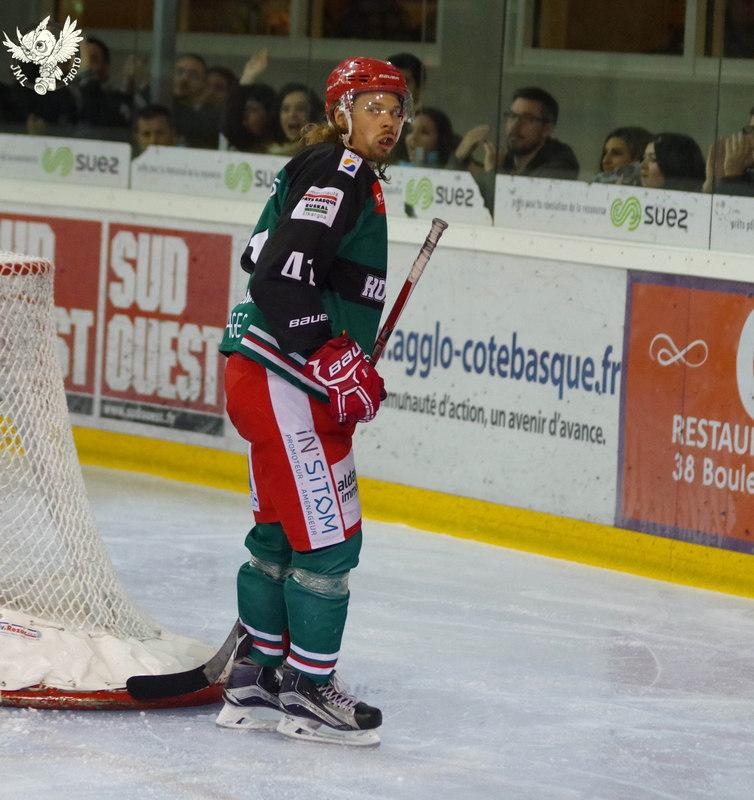 Anglet 4 - 3 Annecy