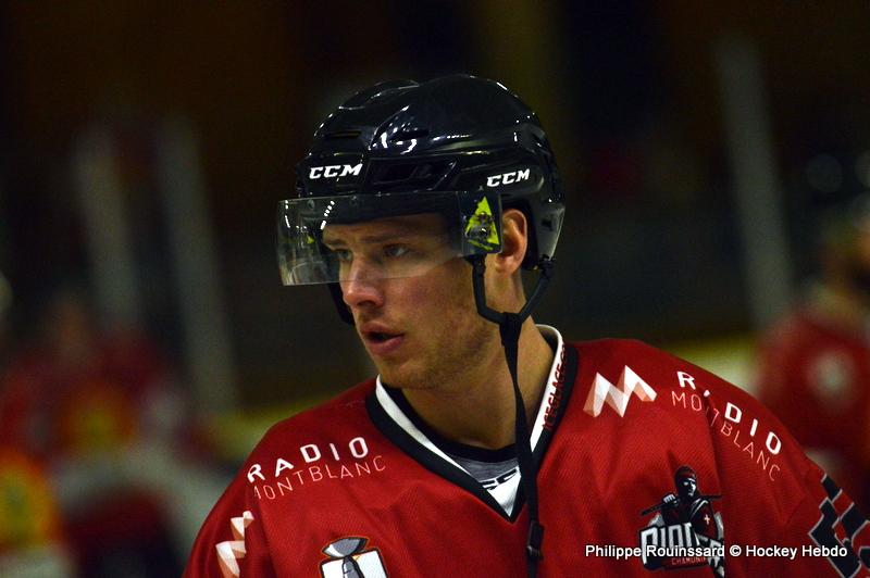 Chamonix  3 - 2 Strasbourg 